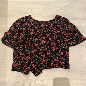 Floral top